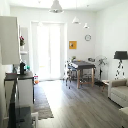 Tomely's House Bed & Breakfast Cagliari