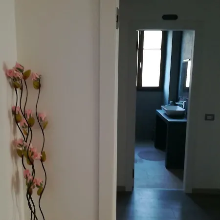 Tomely's House * Cagliari